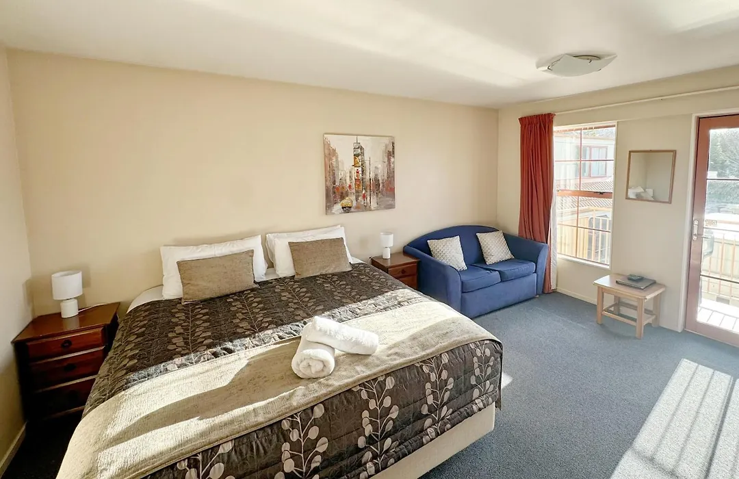 Addington Stadium Motel-1