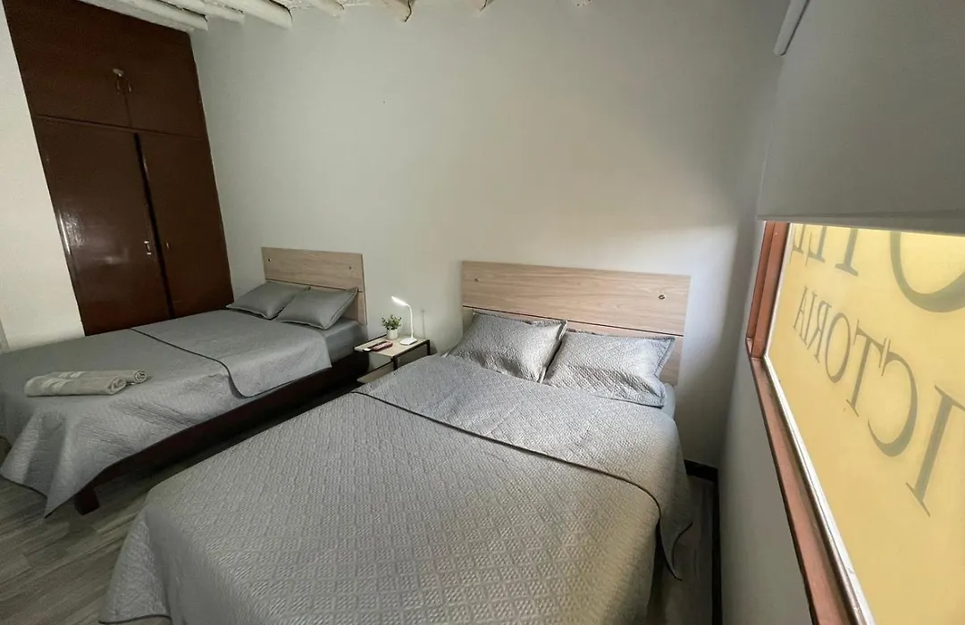 Hostel Av Suba 116-1