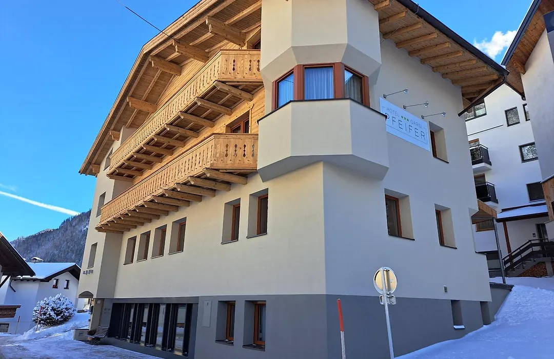 Hotel Garni Pfeifer-1