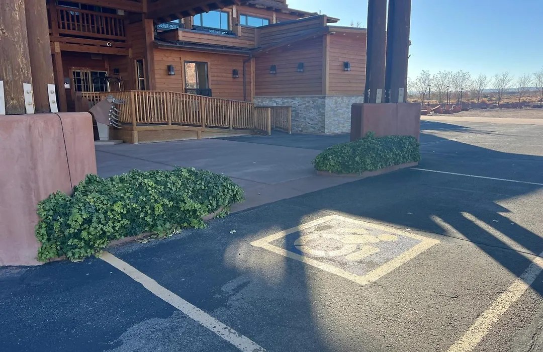 Desert Rose Resort & Cabins-1