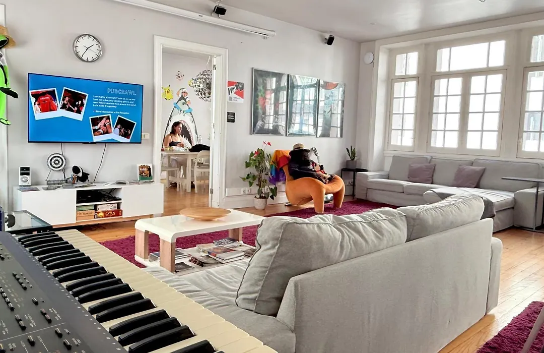 Rivoli Cinema Hostel-1