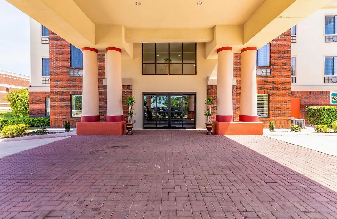 Quality Inn & Suites Lampasas-1