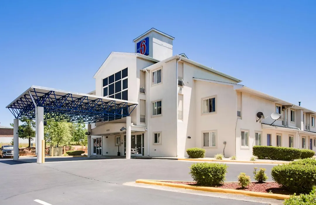 Motel 6-Statesville, Nc-1