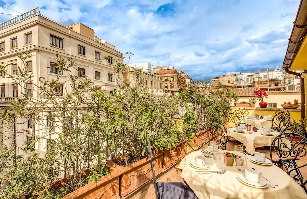 Hotel Cinquantatre-1