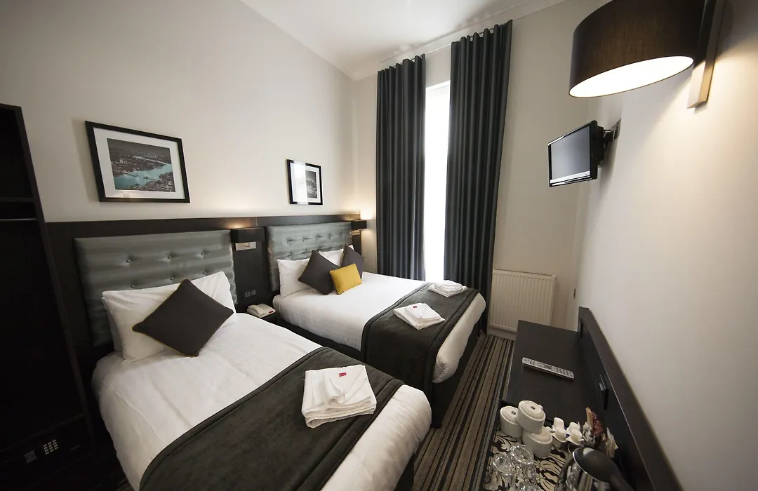 St George'S Inn Victoria-1