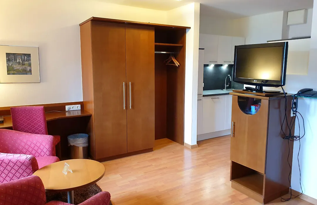 Hotel Via Roma-1
