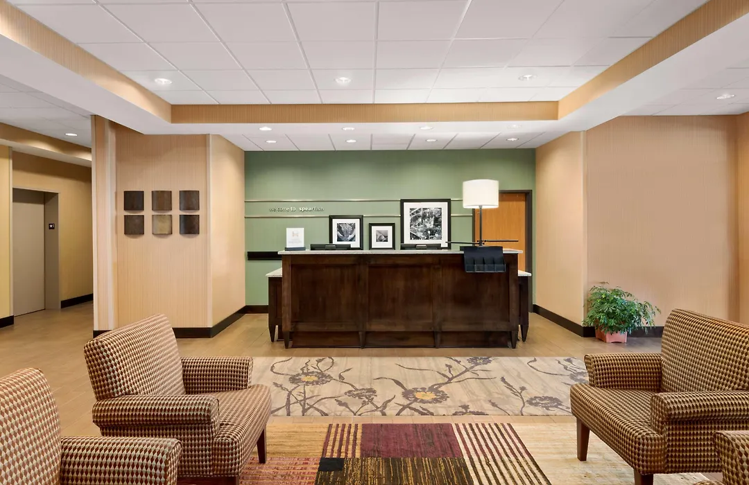 Hampton Inn Spearfish-1