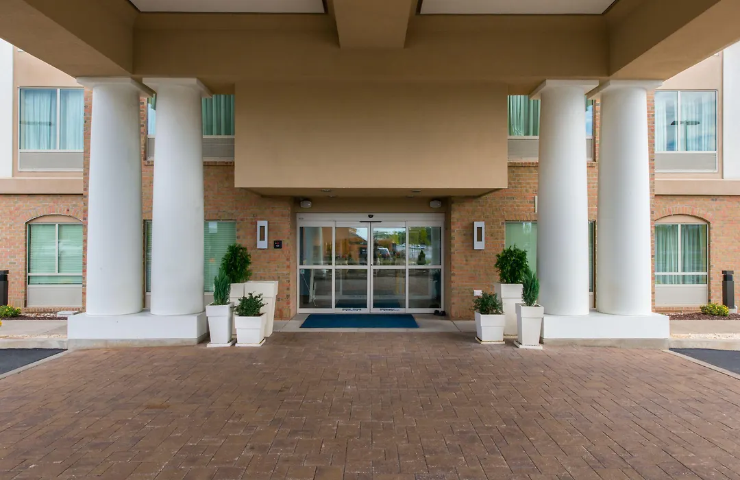 Holiday Inn Express And Suites Dickson City By Ihg-1
