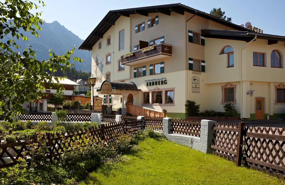 Alpenhotel Ernberg-1