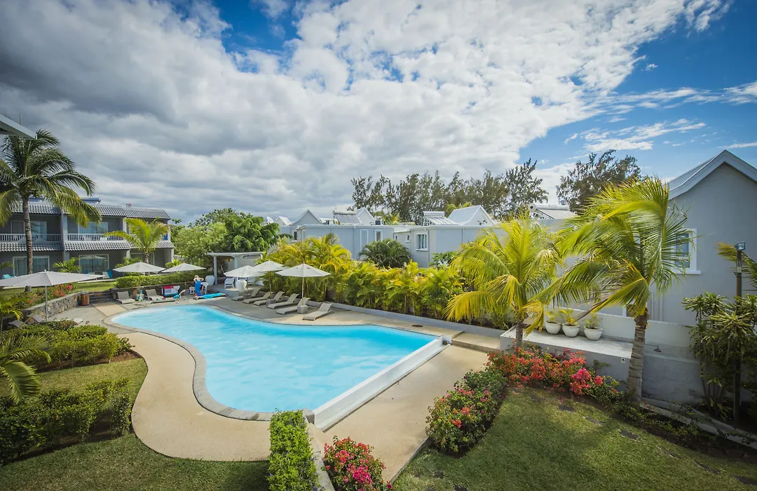 Voile Bleue Boutique Hotel-1