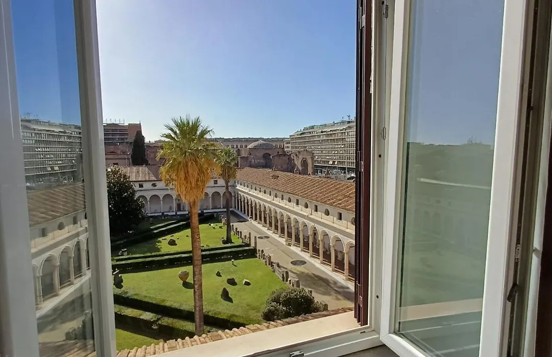 Camera X2 Con Magnifica Vista Sul Chiostro Di Michelangelo E Le Terme Di Diocleziano-1