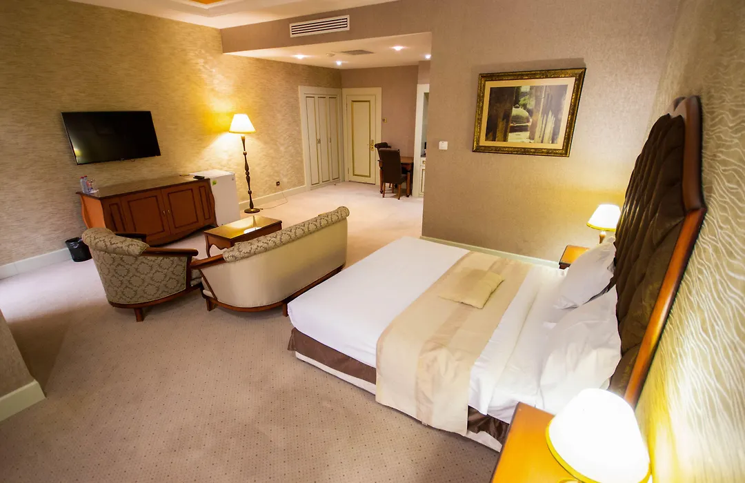 Sapphire Inn Hotel-1