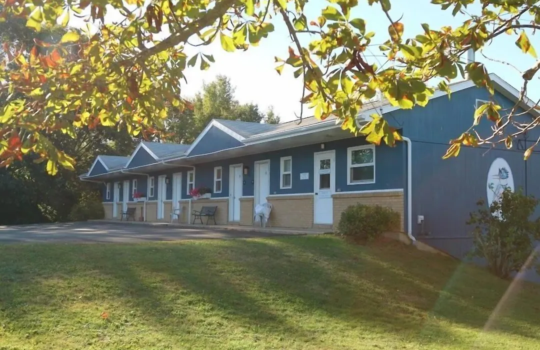 Coastal Inn - Kingfisher-1
