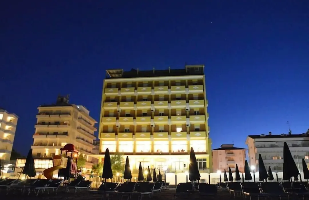 Hotel Apollonia Sea View & Beach Pool-1