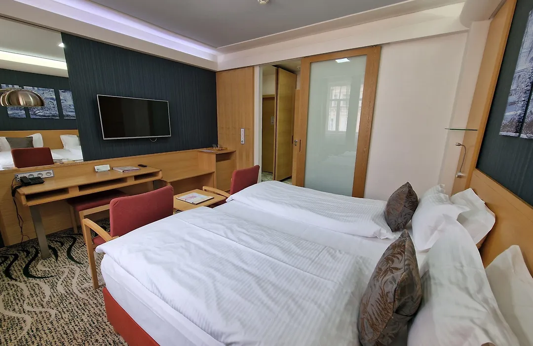 Spa Hotel Iris-1