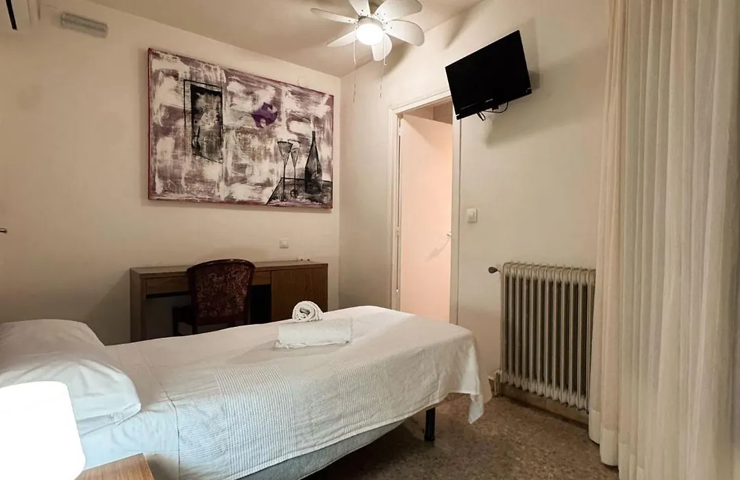 Hostal Sant Miquel-1