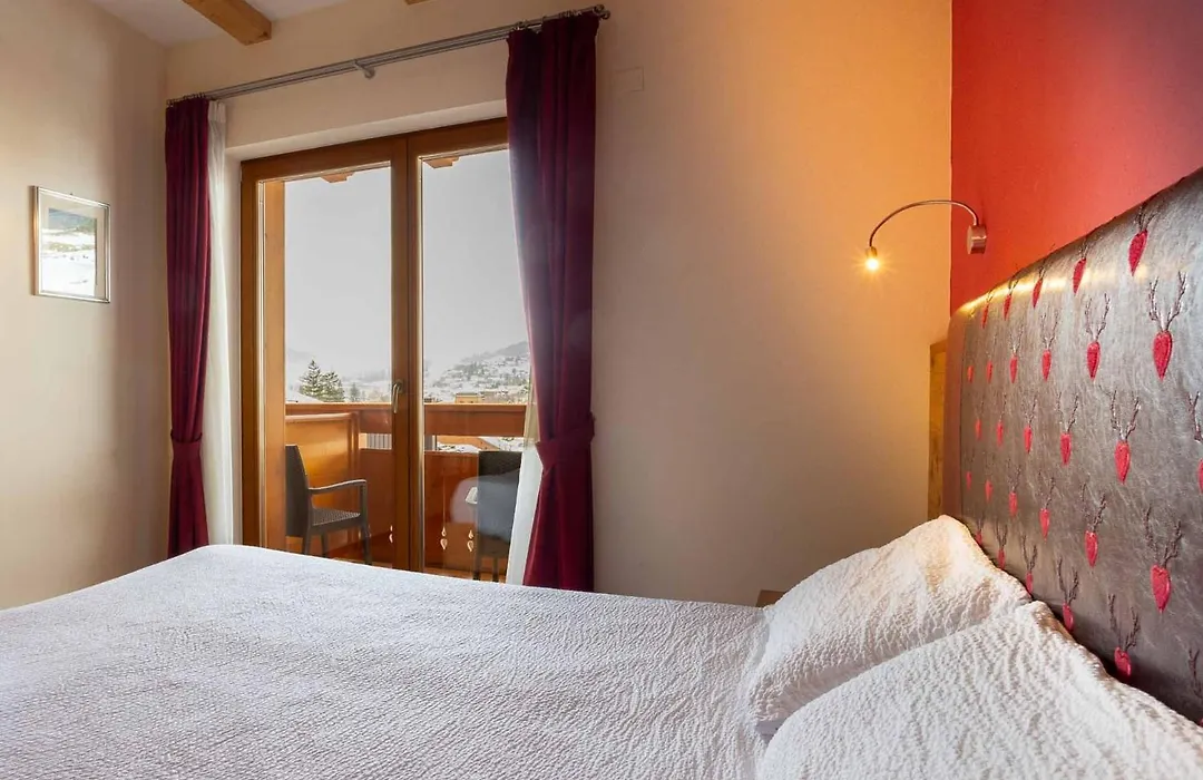 Hotel Crepei-1