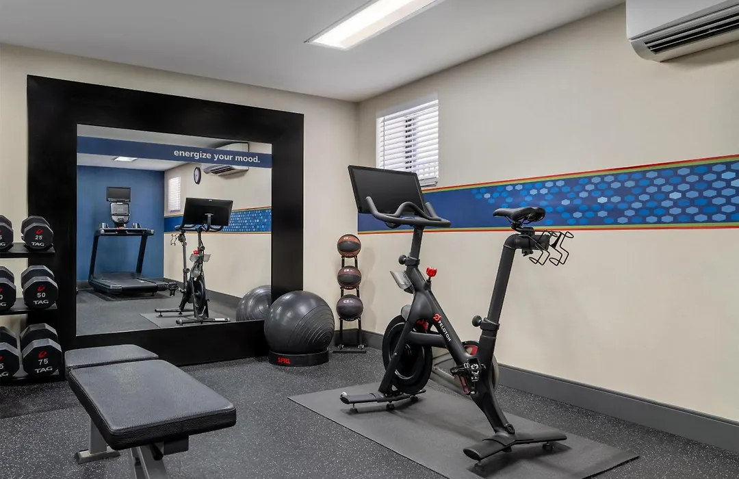 Hampton Inn & Suites By Hilton - Rockville Centre-1