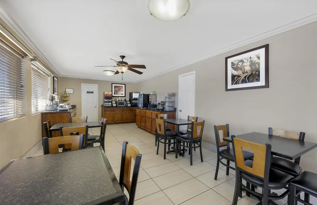 Best Western Caprock Inn-1