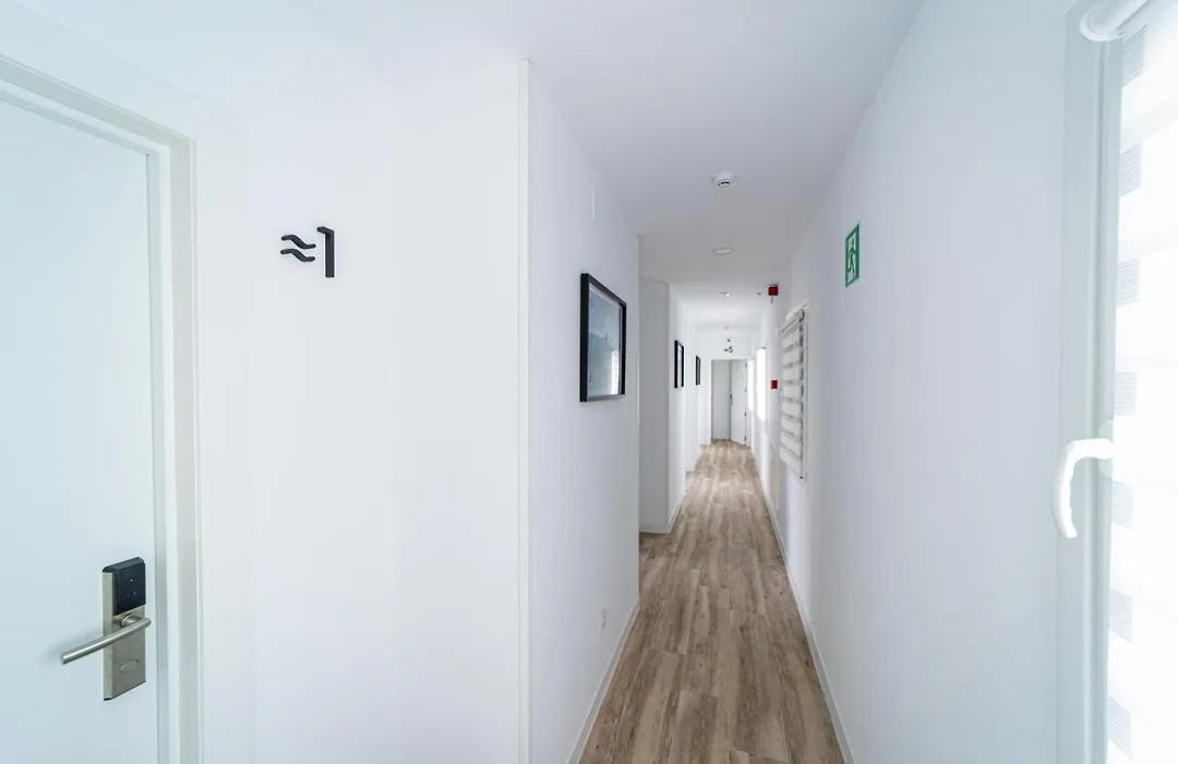 Alima Surf & Hotel-1