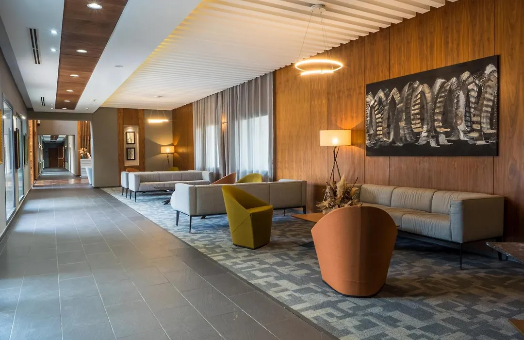 Zephyr Ifrane-1