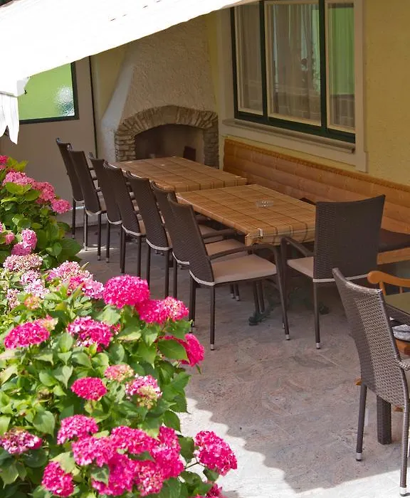 Frühstückspension Haus am Wald-1