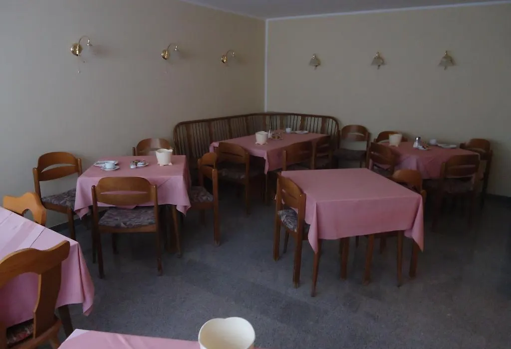 Centralhotel Ratingen-1