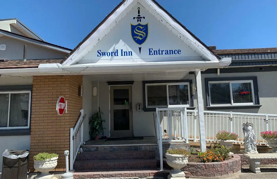 Sword Inn Bancroft-1