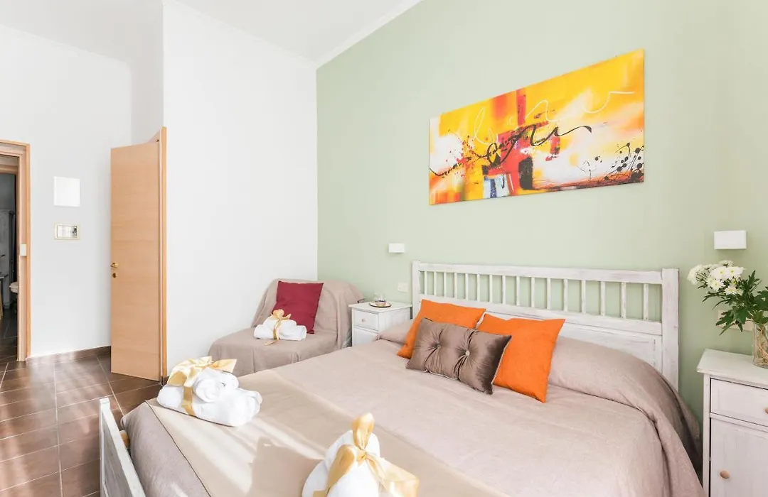 Domus Victoria Guest House-1