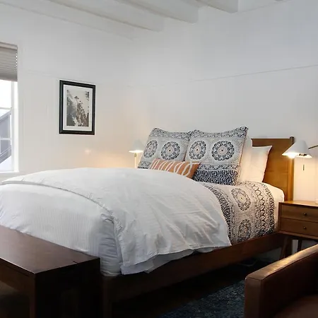 The Vagabond'S House Boutique Inn-3
