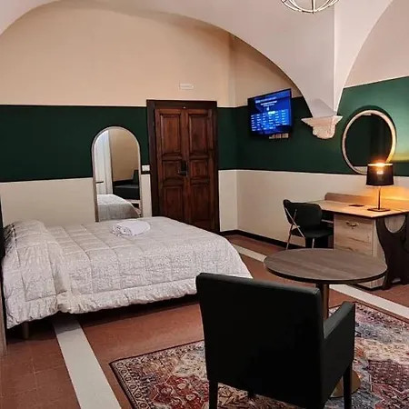 San Marciano Luxury Rooms-3