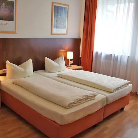 Hotel Italia-2
