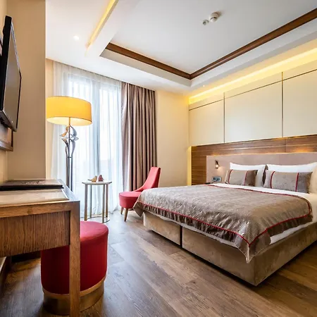 Grand Hotel De Pera-2