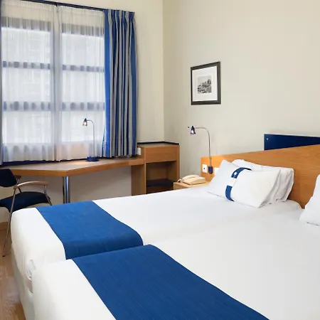Holiday Inn Express Ciudad De Las Ciencias By Ihg-2