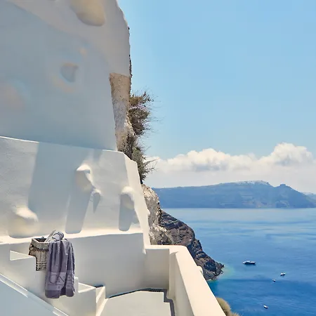 Canaves Oia Suites - Small Luxury Hotels Of The World-3