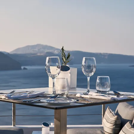 Canaves Oia Suites - Small Luxury Hotels Of The World-2