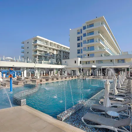 Nelia Beach Hotel&Spa-3