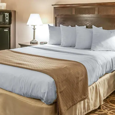 Premier Extended Stay Hobbs-3