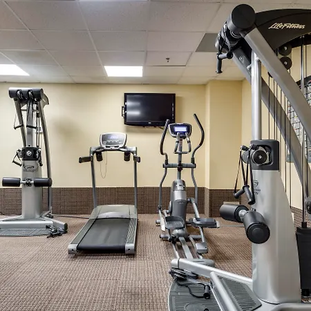 Monte Carlo Inn & Suites Downtown Markham-2