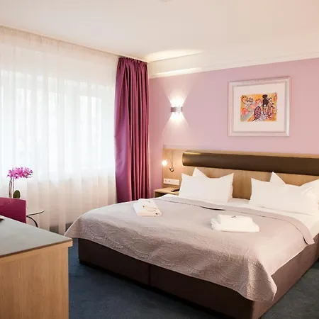 Hotel Nikolai Residence-3