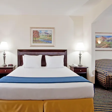 Holiday Inn Express & Suites Chesapeake By Ihg-2