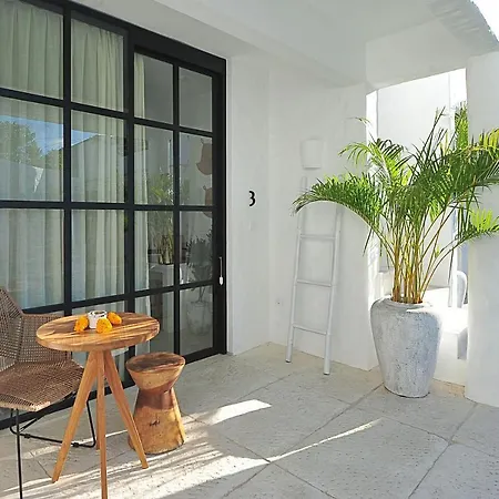 Amara Uluwatu-2