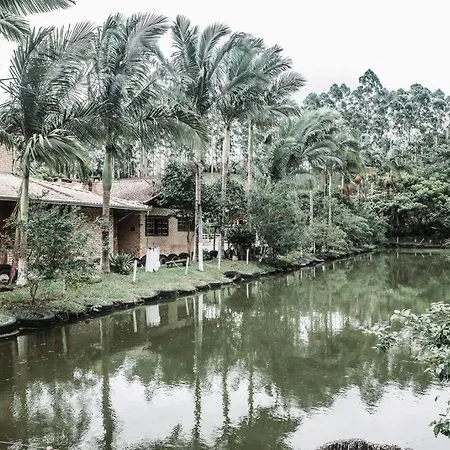 Fazenda Momm - Pousada e Eventos-3