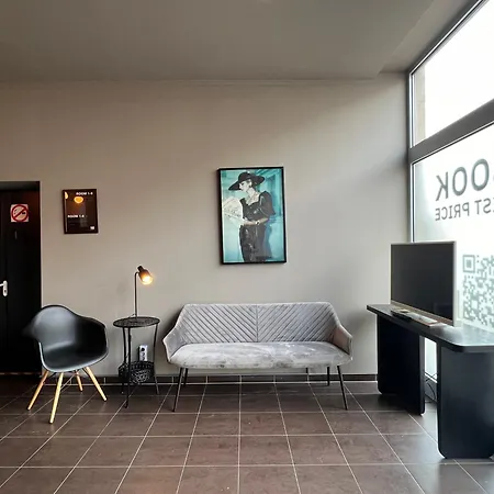 N8 ROOMS - by Leipzig Suites-2