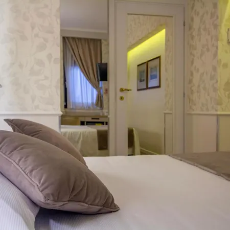 Hotel Flora-2