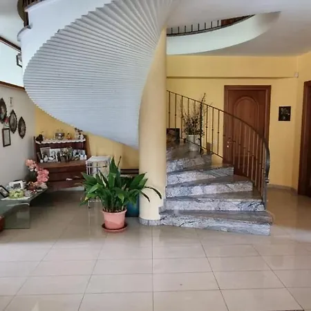 Villa Naclerio-3