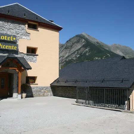 Hotel Vicente-3