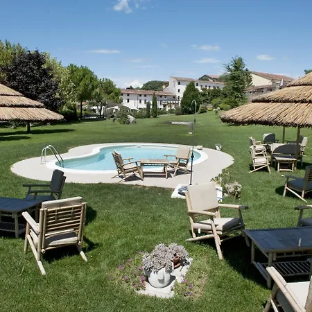 Resort La Mola-2