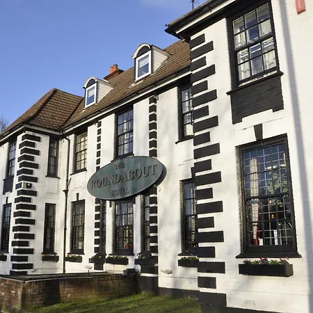 The Roundabout Hotel-3