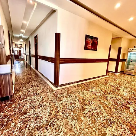 Hotel Woodlark Zirakpur Chandigarh !! Top Rated & Most Awarded Properties In Tricity !!-2